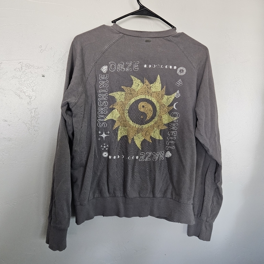 O'Neill Women's Medium Gray Pullover Sweatshirt Sun Yin Yang Graphic Sunshine